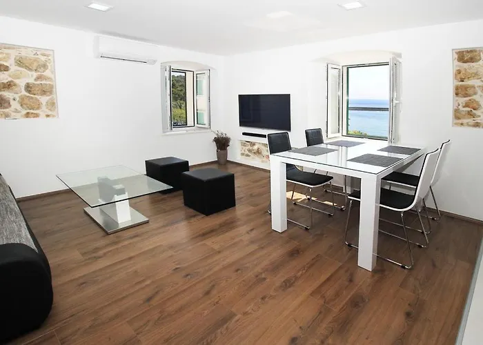 Fokus Seaview * Makarska